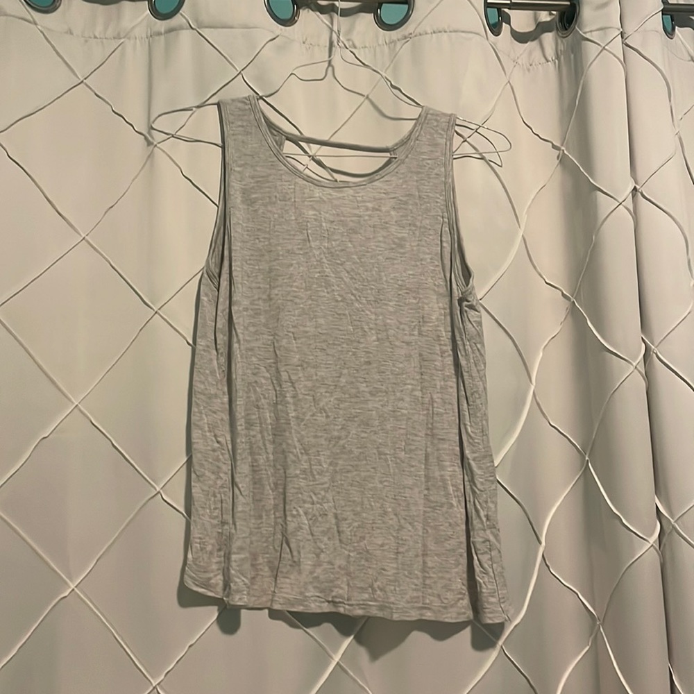Gray Workout Top With Back Cut Out (Size S)
